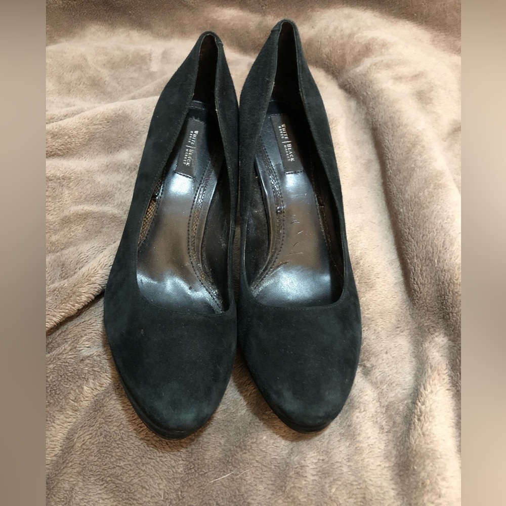 White House black market suede pumps